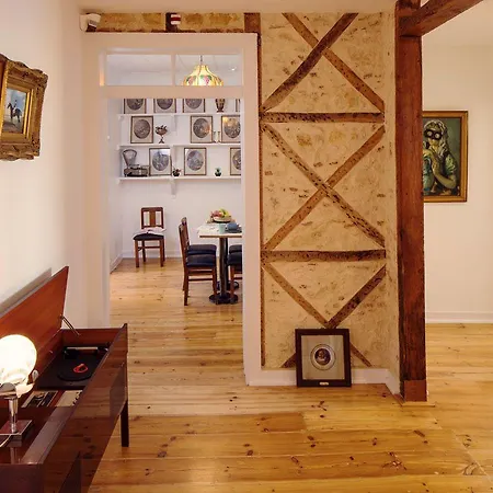 Calling & בית הארחה ליסבון