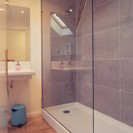 Calling & ליסבון