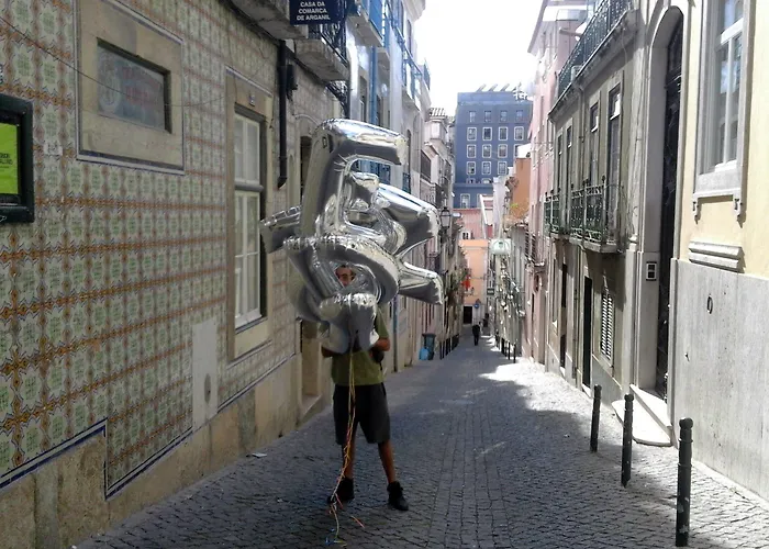 Calling & Πανσιόν Lisboa