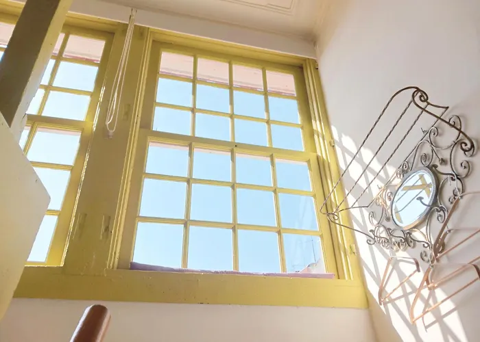 Calling & Πανσιόν Lisboa